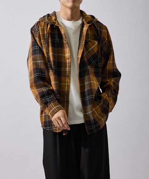 le cercle ADAM ET ROPE'（ルセルクルアダムエロペ）の「フードチェックシャツ（シャツ/ブラウス・メンズ・マスタード/ブルー系その他4/グレー・M/L/LL）」の3枚目の写真