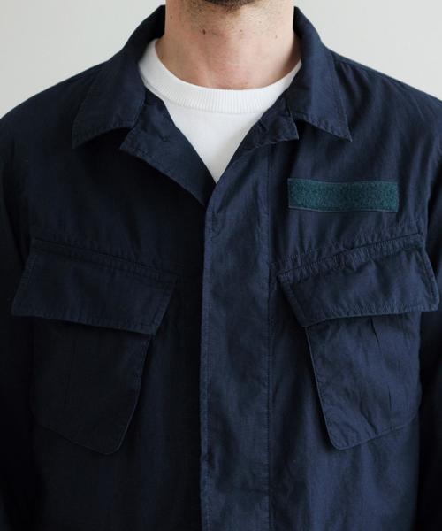 green label relaxing（グリーンレーベルリラクシング）の「BC MINI/RIP ファティーグジャケット◆（ミリタリージャケット・メンズ・ネイビー/オリーブ・LARGE/MEDIUM/SMALL）」の6枚目の写真