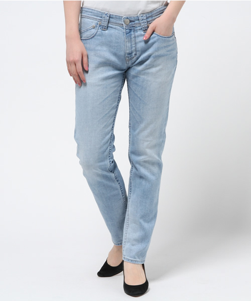 YANUK(ヤヌーク)の「YANUK LIGHTKAYデニムパンツ(デニムパンツ・レディース・ブルー・26/23/25/24)」の12枚目の写真