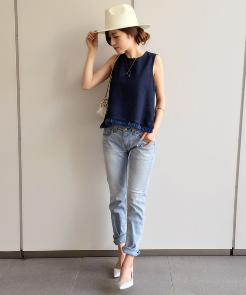 YANUK(ヤヌーク)の「YANUK LIGHTKAYデニムパンツ(デニムパンツ・レディース・ブルー・26/23/25/24)」の11枚目の写真