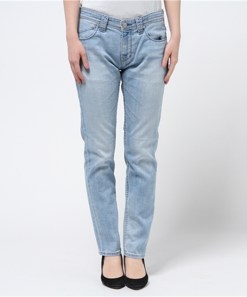 YANUK(ヤヌーク)の「YANUK LIGHTKAYデニムパンツ(デニムパンツ・レディース・ブルー・26/23/25/24)」の2枚目の写真