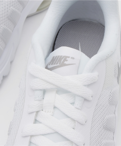 NIKE（ナイキ）の「NIKE AIRMAX インビガー◆（スニーカー・レディース・ホワイト/ブラック・37.5/36/37/38/35.5/36.5）」の8枚目の写真