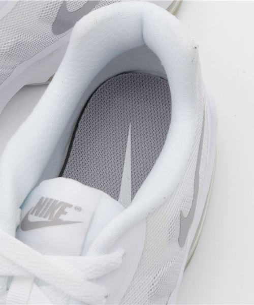 NIKE（ナイキ）の「NIKE AIRMAX インビガー◆（スニーカー・レディース・ホワイト/ブラック・37.5/36/37/38/35.5/36.5）」の7枚目の写真