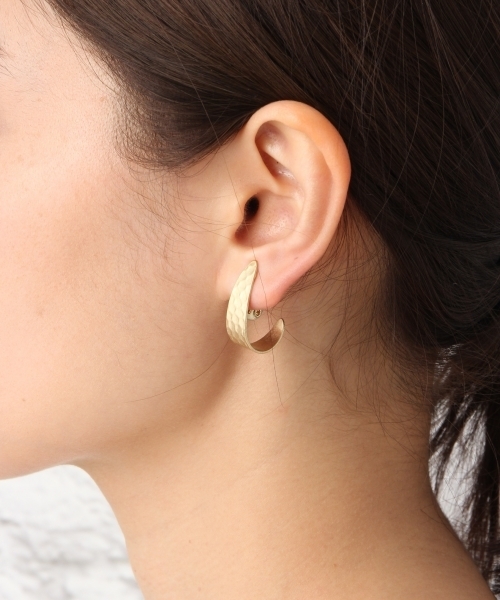 LEPSIM（レプシィム）の「メタルラウンドクリップ　748334（イヤリング・レディース・シルバー系その他/アンティークシルバー/ゴールド系その他/アンティークゴールド・ONE SIZE）」の3枚目の写真