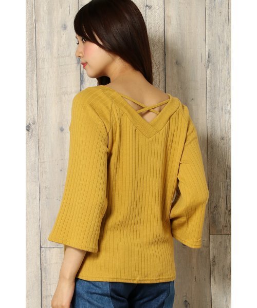 VENCEEXCHANGE（ヴァンスエクスチェンジ）の「バックストラッピープルオーバー                  （Tシャツ/カットソー・レディース・レッド/オフホワイト/ブラック/イエロー・MEDIUM）」の3枚目の写真