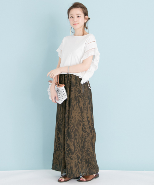 URBAN RESEARCH(アーバンリサーチ)の「 UR リーフプリントギャザーパンツ(その他パンツ・レディース・グリーン系その他/オレンジ系その他・FREE)」の4枚目の写真