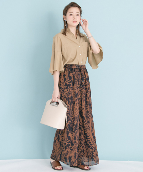 URBAN RESEARCH(アーバンリサーチ)の「 UR リーフプリントギャザーパンツ(その他パンツ・レディース・グリーン系その他/オレンジ系その他・FREE)」の8枚目の写真