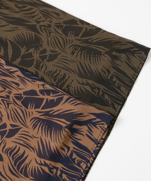 URBAN RESEARCH(アーバンリサーチ)の「 UR リーフプリントギャザーパンツ(その他パンツ・レディース・グリーン系その他/オレンジ系その他・FREE)」の19枚目の写真