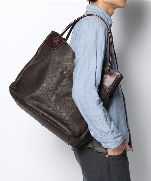 NANO universe（ナノユニバース）の「Daniel & Bob ダニエル＆ボブ