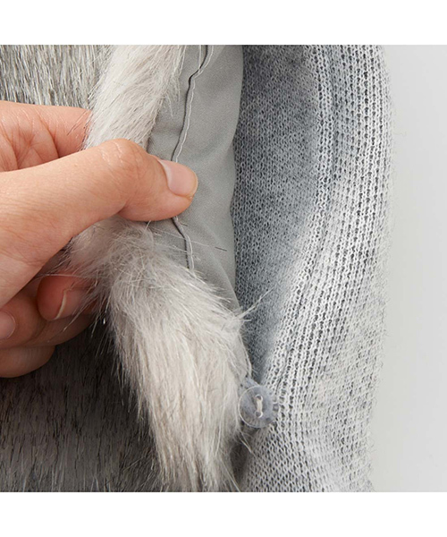 IEDIT（イディット）の「ＩＥＤＩＴ　エコファーポケットでぐっとリッチなムード漂う　軽やか仕立てのロングカーディガン（カーディガン/ボレロ・レディース・キャメル/グレー・LARGE/MEDIUM/SMALL/X-LARGE/XX-LARGE）」の7枚目の写真