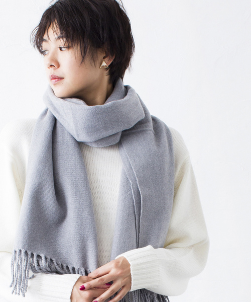 WEGO（ウィゴー）の「WEGO/カシミヤタッチストール（ストール/ショール・レディース・グリーン/ブラック/ホワイト/グレー/ネイビー/キャメル/ライトピンク/ワイン・FREE）」の4枚目の写真