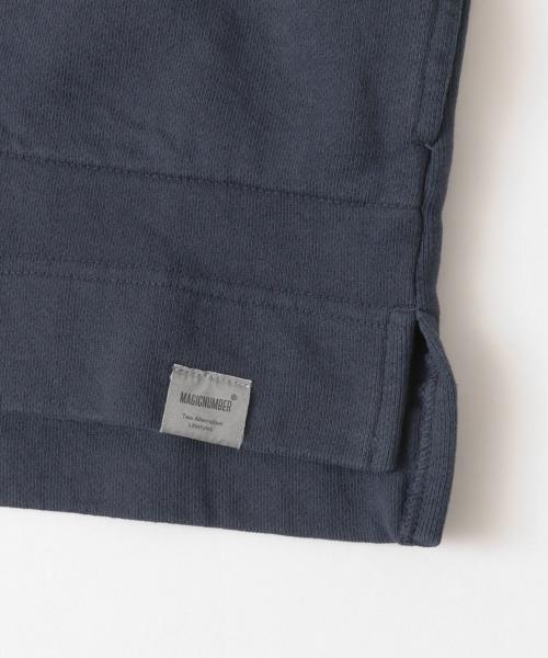URBAN RESEARCH Sonny Label(アーバンリサーチサニーレーベル)の「MAGIC NUMBER×Sonny Label Over Dye Stitch Sweat(スウェット・メンズ・ネイビー/グレー・MEDIUM/LARGE)」の9枚目の写真