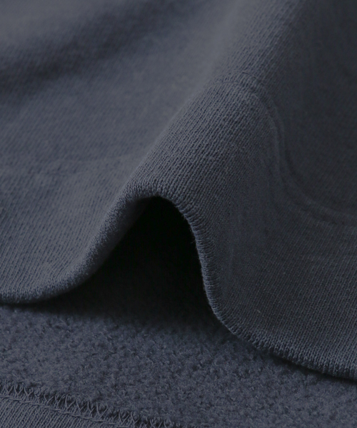 URBAN RESEARCH Sonny Label(アーバンリサーチサニーレーベル)の「MAGIC NUMBER×Sonny Label Over Dye Stitch Sweat(スウェット・メンズ・ネイビー/グレー・MEDIUM/LARGE)」の11枚目の写真