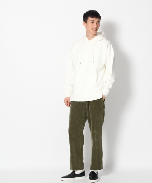 GLOBAL WORK(グローバルワーク)の「ストレッチコーデュロイワイドパンツ(その他パンツ・メンズ・ネイビー/グリーン/ブラウン・MEDIUM/LARGE/SMALL)」の5枚目の写真