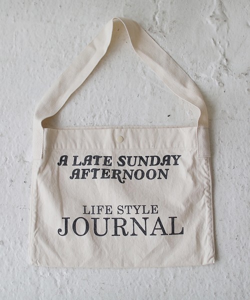 TODAYFUL（トゥデイフル）の「Vintageサコッシュバッグ（トートバッグ・レディース・オフホワイト/グレー/ネイビー/キャメル・FREE）」の17枚目の写真
