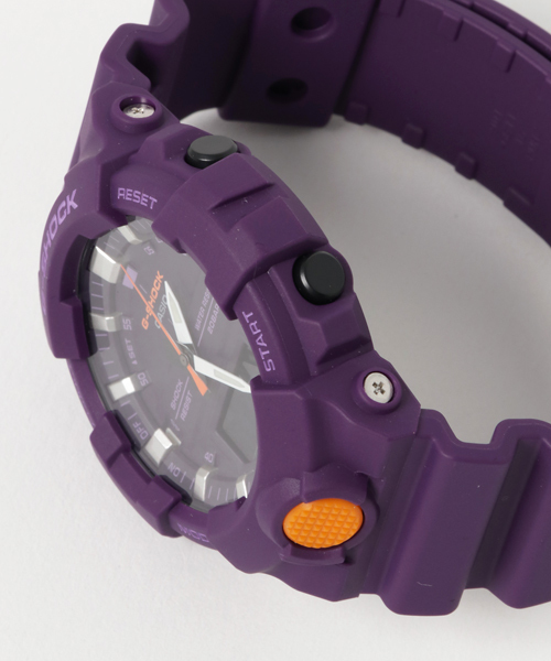 G-SHOCK（ジーショック）の「G-SHOCK / GA-800SC-6AJF /  スニーカー・カラーリング / Gショック（アナログ腕時計・メンズ・パープル・FREE）」の3枚目の写真