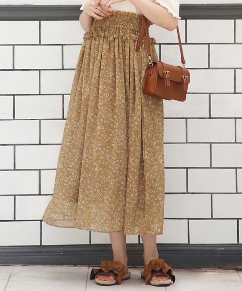 one after another NICE CLAUP（ワンアフターアナザーナイスクラップ）の「柄アソートシフォンスカート（スカート・レディース・ブラック系その他/ブラウン系その他/ベージュ系その他/レッド系その他・FREE）」の4枚目の写真