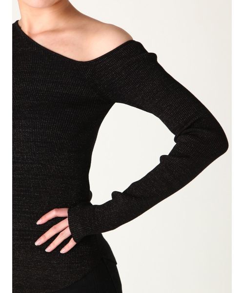 LAGUNAMOON（ラグナムーン）の「ワンショルダーニットプルオーバー（ニット/セーター・レディース・ブラック/ベージュ/アイボリー・FREE）」の7枚目の写真