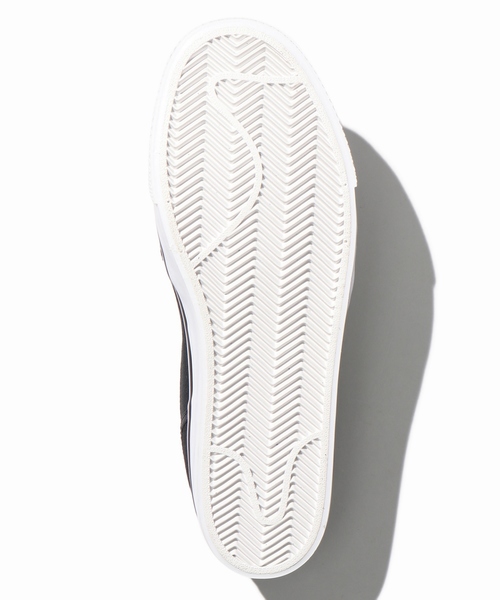 NIKE（ナイキ）の「NIKE トキスリップキャンバス（スリッポン・メンズ・ホワイト/ブラック・27.5cm/28cm/26cm/26.5cm/27cm）」の9枚目の写真