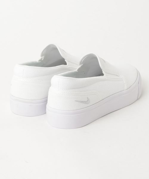 NIKE（ナイキ）の「NIKE トキスリップキャンバス（スリッポン・メンズ・ホワイト/ブラック・27.5cm/28cm/26cm/26.5cm/27cm）」の3枚目の写真