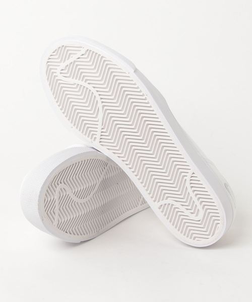 NIKE（ナイキ）の「NIKE トキスリップキャンバス（スリッポン・メンズ・ホワイト/ブラック・27.5cm/28cm/26cm/26.5cm/27cm）」の4枚目の写真