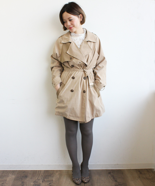 mystic（ミスティック）の「配色トレンチ（トレンチコート・レディース・ベージュ/ブルー/キャメル・ﾌﾘ-）」の4枚目の写真