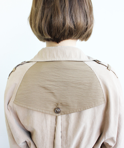 mystic（ミスティック）の「配色トレンチ（トレンチコート・レディース・ベージュ/ブルー/キャメル・ﾌﾘ-）」の8枚目の写真