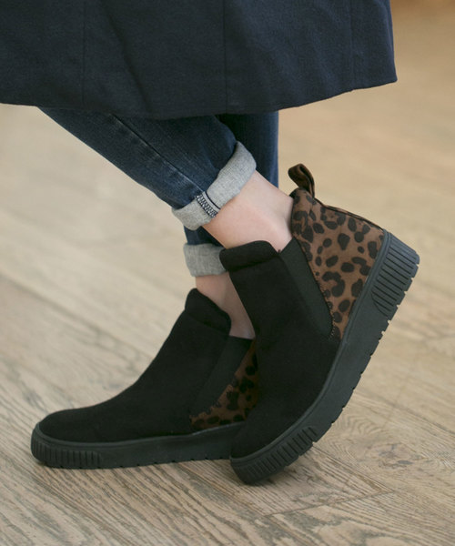 AmiAmi（アミアミ）の「厚底ハイカットスリッポンシューズ/スニーカー/サイドゴア（スニーカー・レディース・ブラック/レオパード/ブラック系その他/グレー/グレー系その他/ナチュラル/ブラック系その他2・L/LL/M/S）」の7枚目の写真