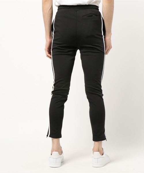 WEGO（ウィゴー）の「WEGO/裏起毛ラインストレッチスキニーパンツ（その他パンツ・メンズ・ブラック・SMALL/MEDIUM/LARGE/X-SMALL）」の2枚目の写真