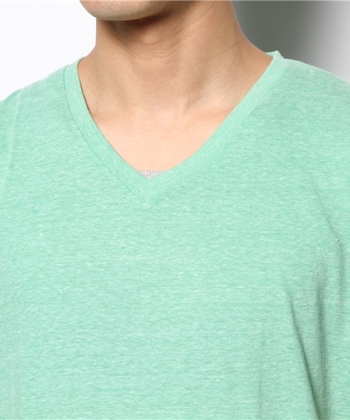 WEGO（ウィゴー）の「WEGO/Vネック半袖Tシャツ（Tシャツ/カットソー・メンズ・ホワイト/ライトグレー/グリーン/レッド/ブルー/ライトイエロー/サックスブルー・LARGE/SMALL/MEDIUM）」の11枚目の写真