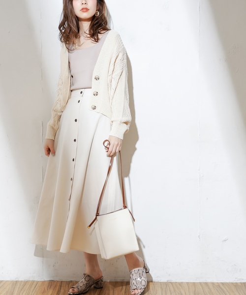 natural couture（ナチュラルクチュール）の「フロント釦ヤシ柄スカート（スカート・レディース・オレンジ/ブルー系その他/オレンジ系その他/ライトベージュ・FREE）」の6枚目の写真