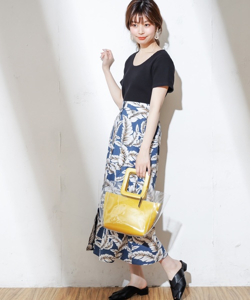 natural couture（ナチュラルクチュール）の「フロント釦ヤシ柄スカート（スカート・レディース・オレンジ/ブルー系その他/オレンジ系その他/ライトベージュ・FREE）」の8枚目の写真