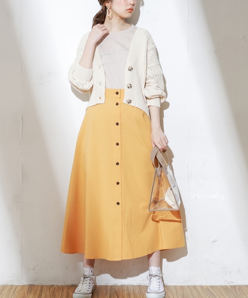 natural couture（ナチュラルクチュール）の「フロント釦ヤシ柄スカート（スカート・レディース・オレンジ/ブルー系その他/オレンジ系その他/ライトベージュ・FREE）」の11枚目の写真