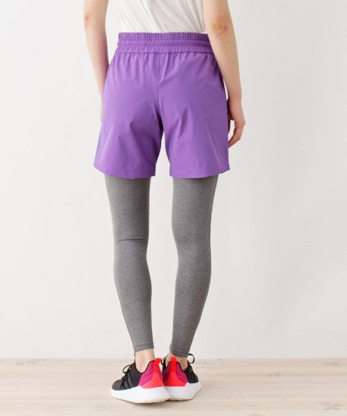 Champion(チャンピオン)の「【WEB限定】Champion ショートパンツ(その他パンツ・レディース・ダークグリーン系7/パープル系2/ブラック系7/ピンク系・03/02)」の7枚目の写真
