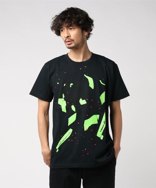 RADIO EVA(ラヂオエヴァ)の「RADIO EVA 003 闇夜 Tシャツ(Tシャツ/カットソー・メンズ・ブラック×グリーン/ブラック×ピンク・SMALL/MEDIUM/LARGE/X-LARGE)」の6枚目の写真