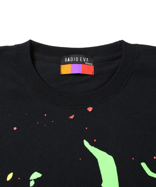 RADIO EVA(ラヂオエヴァ)の「RADIO EVA 003 闇夜 Tシャツ(Tシャツ/カットソー・メンズ・ブラック×グリーン/ブラック×ピンク・SMALL/MEDIUM/LARGE/X-LARGE)」の11枚目の写真