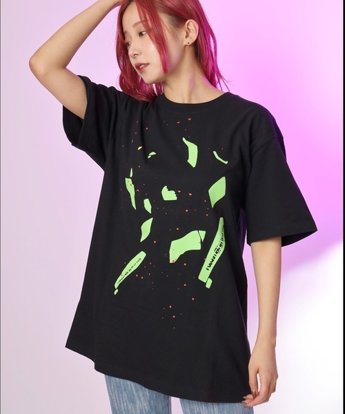RADIO EVA(ラヂオエヴァ)の「RADIO EVA 003 闇夜 Tシャツ(Tシャツ/カットソー・メンズ・ブラック×グリーン/ブラック×ピンク・SMALL/MEDIUM/LARGE/X-LARGE)」の15枚目の写真