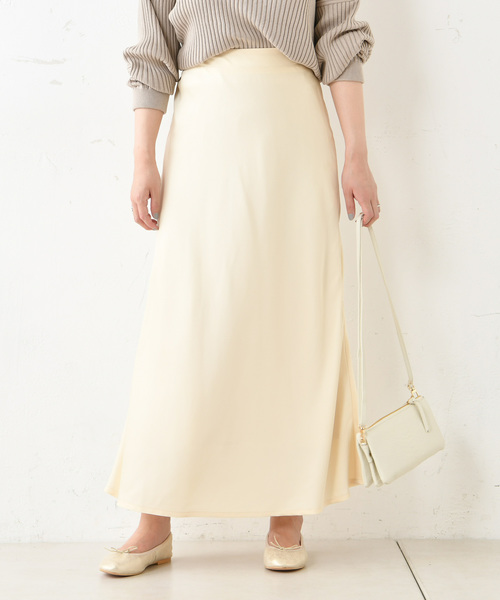 DouDou（ドゥドゥ）の「サテンマキシスカート（スカート・レディース・アイボリー/キャメル/ピンクベージュ・FREE）」の15枚目の写真