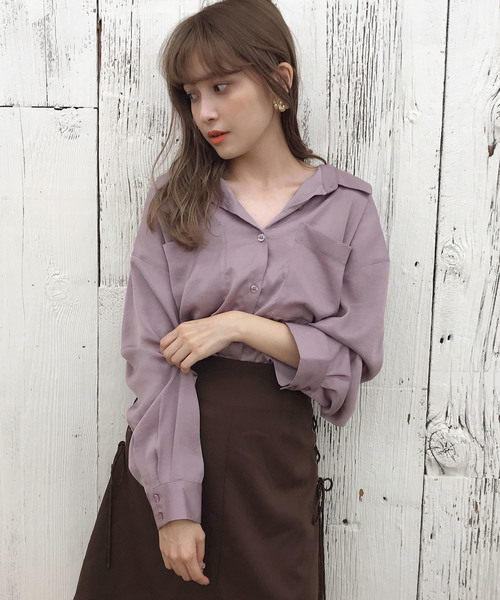 one after another NICE CLAUP(ワンアフターアナザーナイスクラップ)の「ゆるサテンシャツ(シャツ/ブラウス・レディース・ピンク/アイボリー/モカ/ピンクベージュ/ベージュ・FREE)」の4枚目の写真