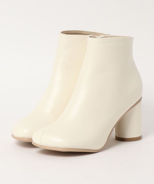 KOBE LETTUCE（コウベレタス）の「ワイドスクエアトゥサークルヒールアンクルブーツ（ブーツ・レディース・ホワイト/ベージュ/ブラック・L/LL/M/S）」の10枚目の写真
