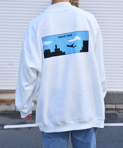 kutir(クティール)の「飛行機プリント刺繍裏起毛スウェット(スウェット・メンズ・ブラック/オフホワイト/ライトブルー・MEDIUM/LARGE/SMALL)」の1枚目の写真