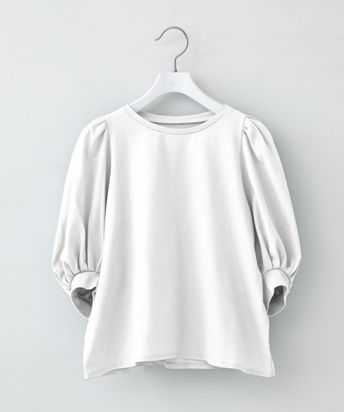 STUDIOUS(ステュディオス)の「【STUDIOUS】ボリュームスリーブカットソー(Tシャツ/カットソー・レディース・ホワイト/ブラック/ブラウン・FREE)」の2枚目の写真