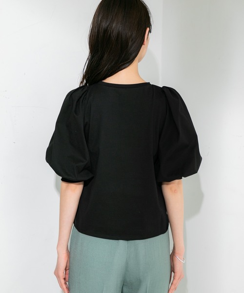 STUDIOUS(ステュディオス)の「【STUDIOUS】ボリュームスリーブカットソー(Tシャツ/カットソー・レディース・ホワイト/ブラック/ブラウン・FREE)」の8枚目の写真