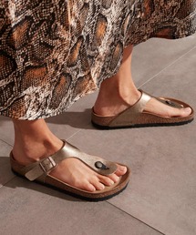 BIRKENSTOCK｜ビルケンシュトックのサンダル（ゴールド/金色系