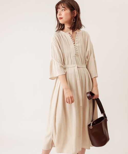 natural couture(ナチュラルクチュール)の「ピンタックカフタンワンピース(ワンピース・レディース・ブラック/ベージュ/レンガ・FREE)」の8枚目の写真