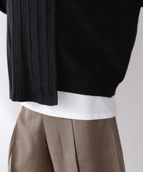 LOWRYS FARM(ローリーズファーム)の「ケーブルレイヤープルオーバーLS 895477(ニット/セーター・レディース・ブラック/ベージュ/グリーン・FREE)」の13枚目の写真