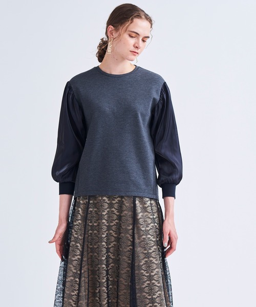 【ひとちゃん】LANVIN en Bleu サテンスリーブ カットソー LANVIN en Bleu(ランバンオンブルー)の「サテンスリーブ