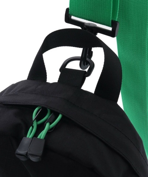 Candy Stripper（キャンディストリッパー）の「LOGO BODY バッグ（ショルダーバッグ・レディース・ブラック×グリーン/ブラック×ピンク・FREE）」の11枚目の写真