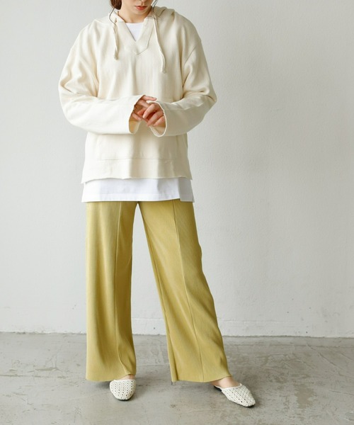 Auntie Rosa Holiday（アンティローザホリデー）の「スムースミニプリーツパンツ（その他パンツ・レディース・ブラック/カーキ/ブルー/モカ/ナチュラル・SMALL/MEDIUM）」の4枚目の写真