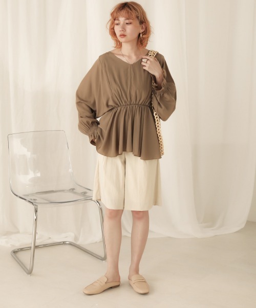 Bab(バブ)の「【WEB限定】ドルマンフレアトップス(シャツ/ブラウス・レディース・オフホワイト/ホワイト系その他/モカ/ブラック・38)」の19枚目の写真